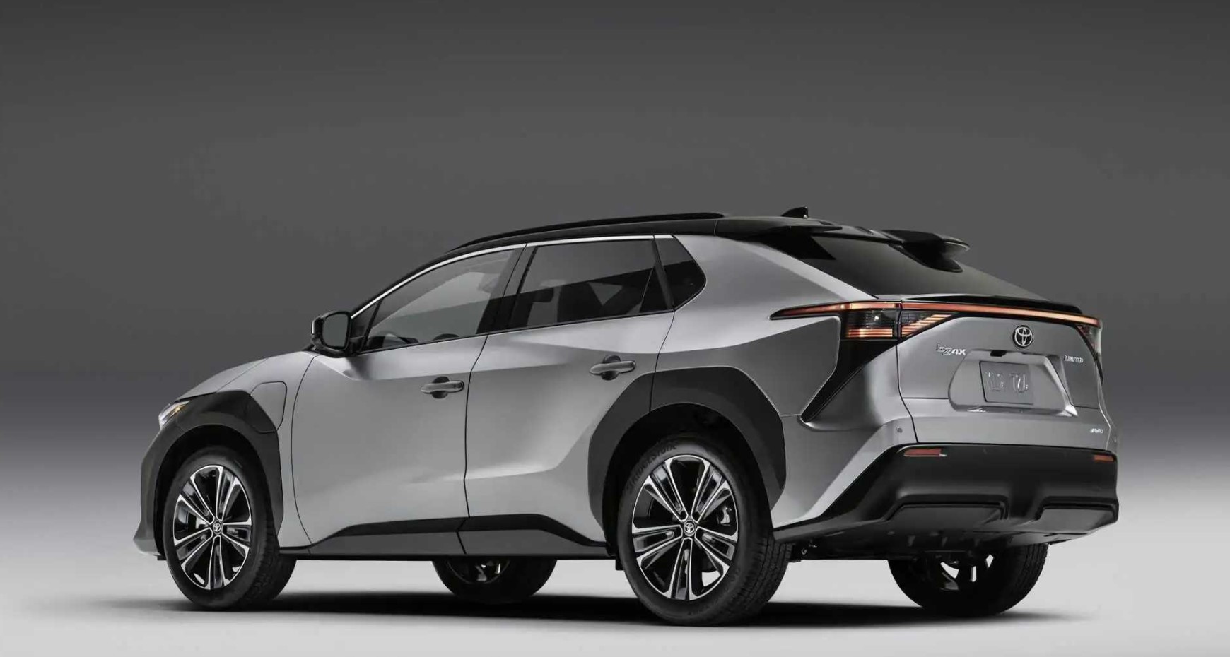 Toyota BZ4X 2027 vehículo eléctrico SUV en República Dominicana