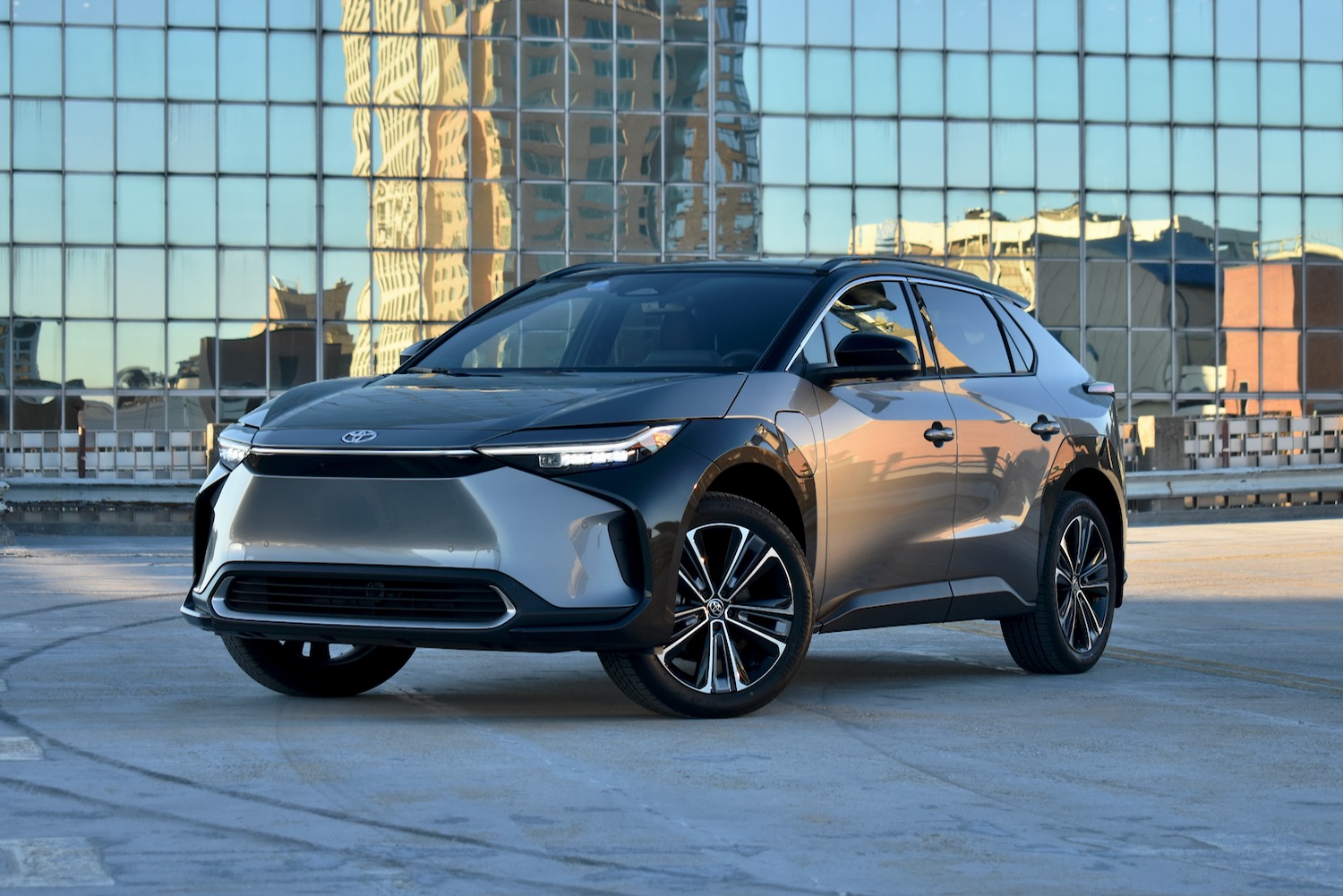 Toyota BZ4X SUV eléctrico 2027 en República Dominicana