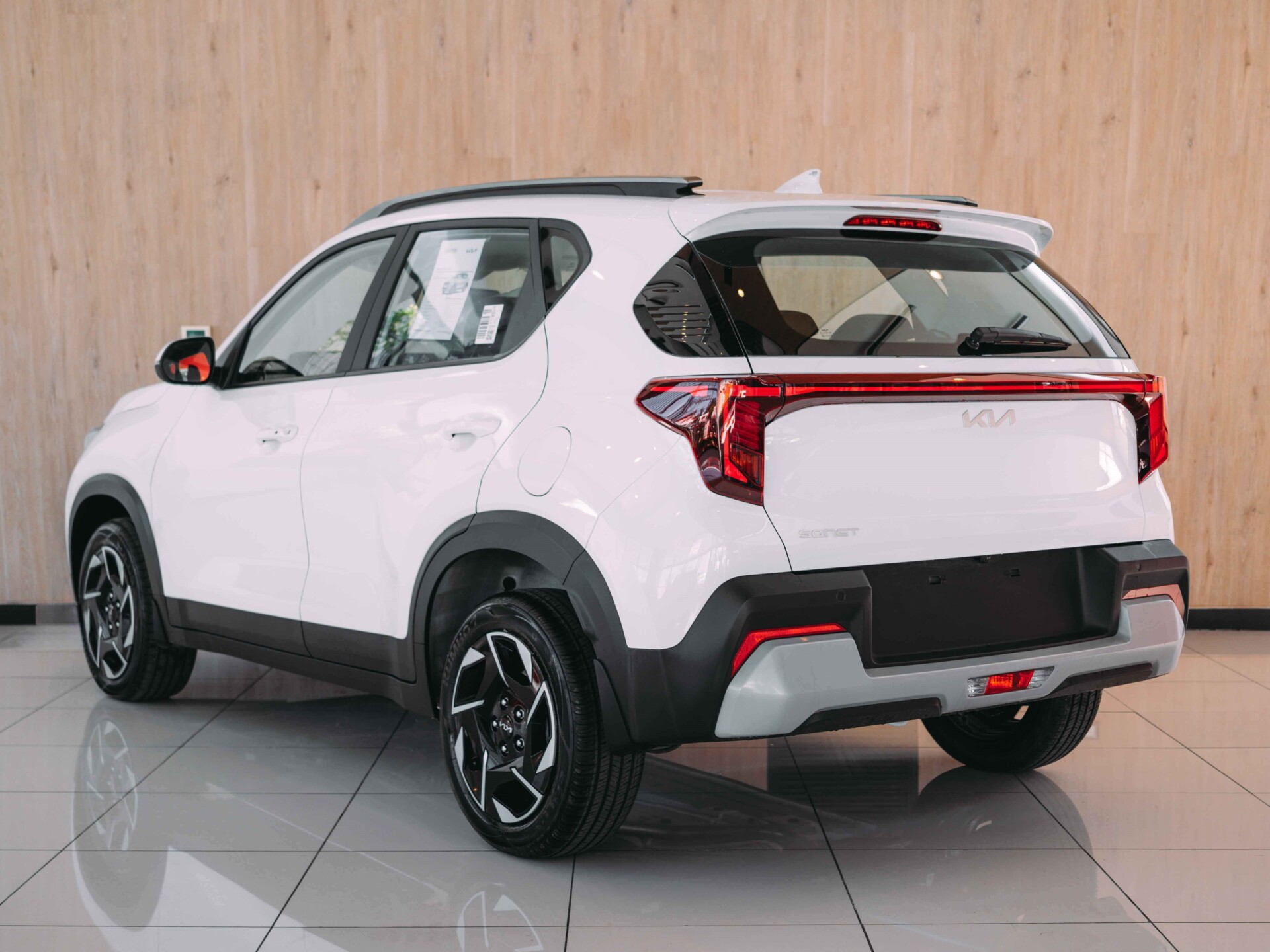 Kia Sonet 2027 SUV Doble Tono en República Dominicana