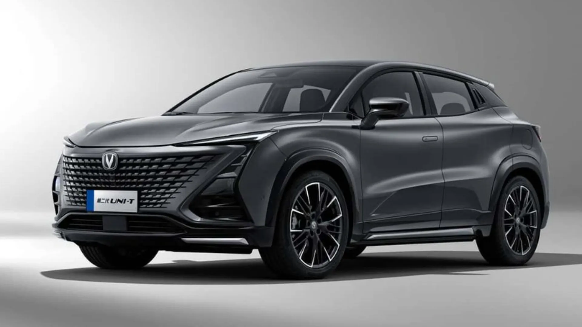 Changan UNI-T 2027 SUV compacto en República Dominicana