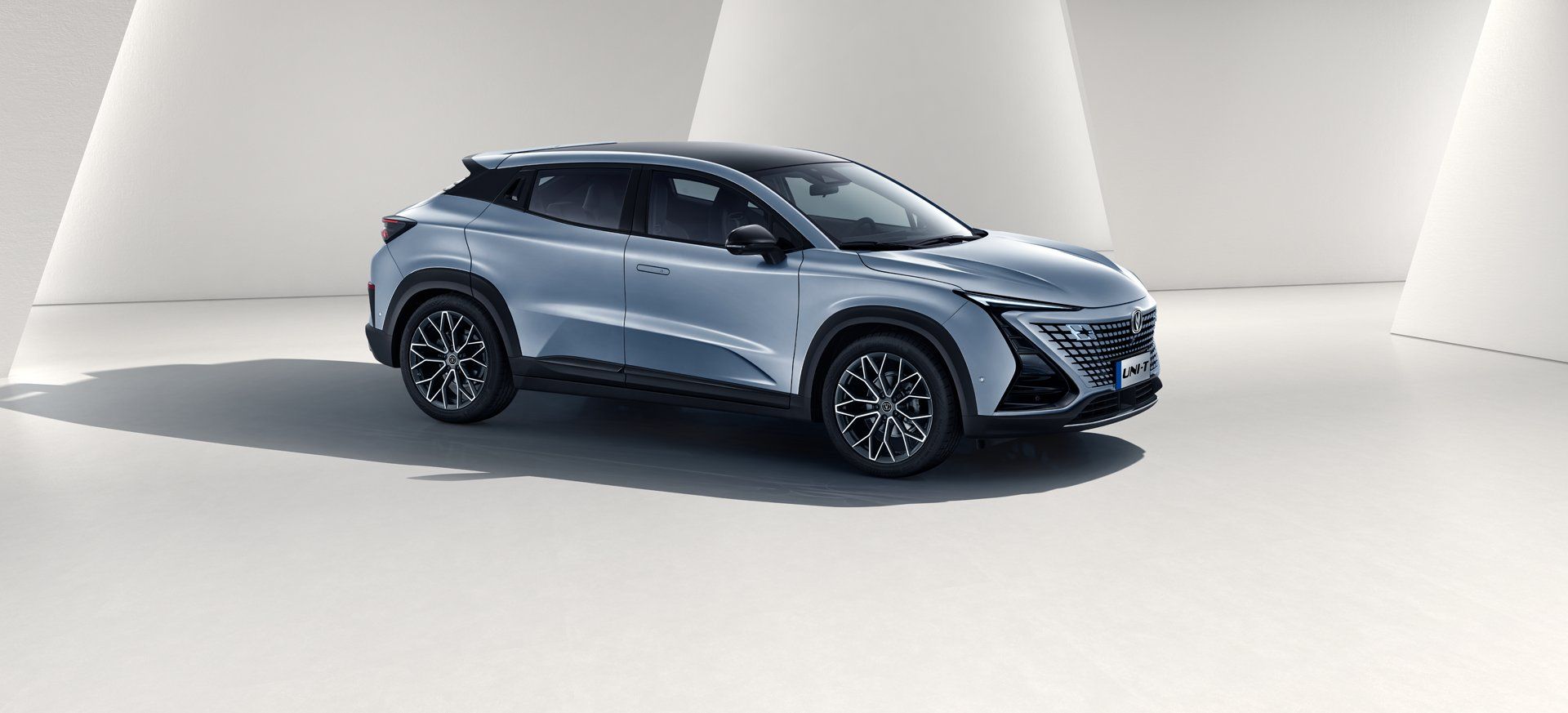 Changan UNI-T 2027 SUV compacto en República Dominicana