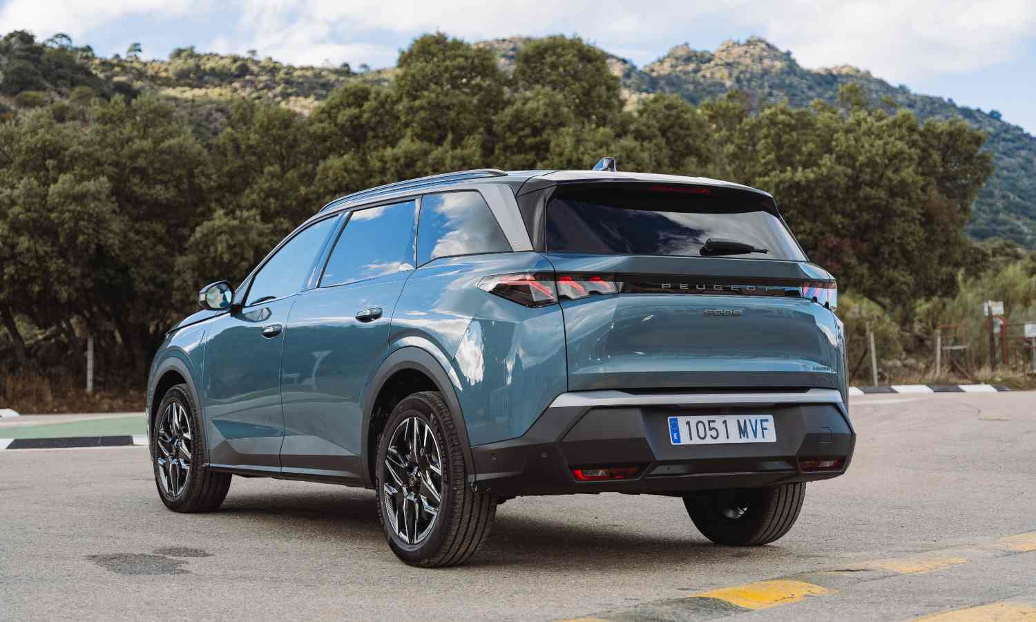 Peugeot 5008 GT Line SUV 2027 en República Dominicana