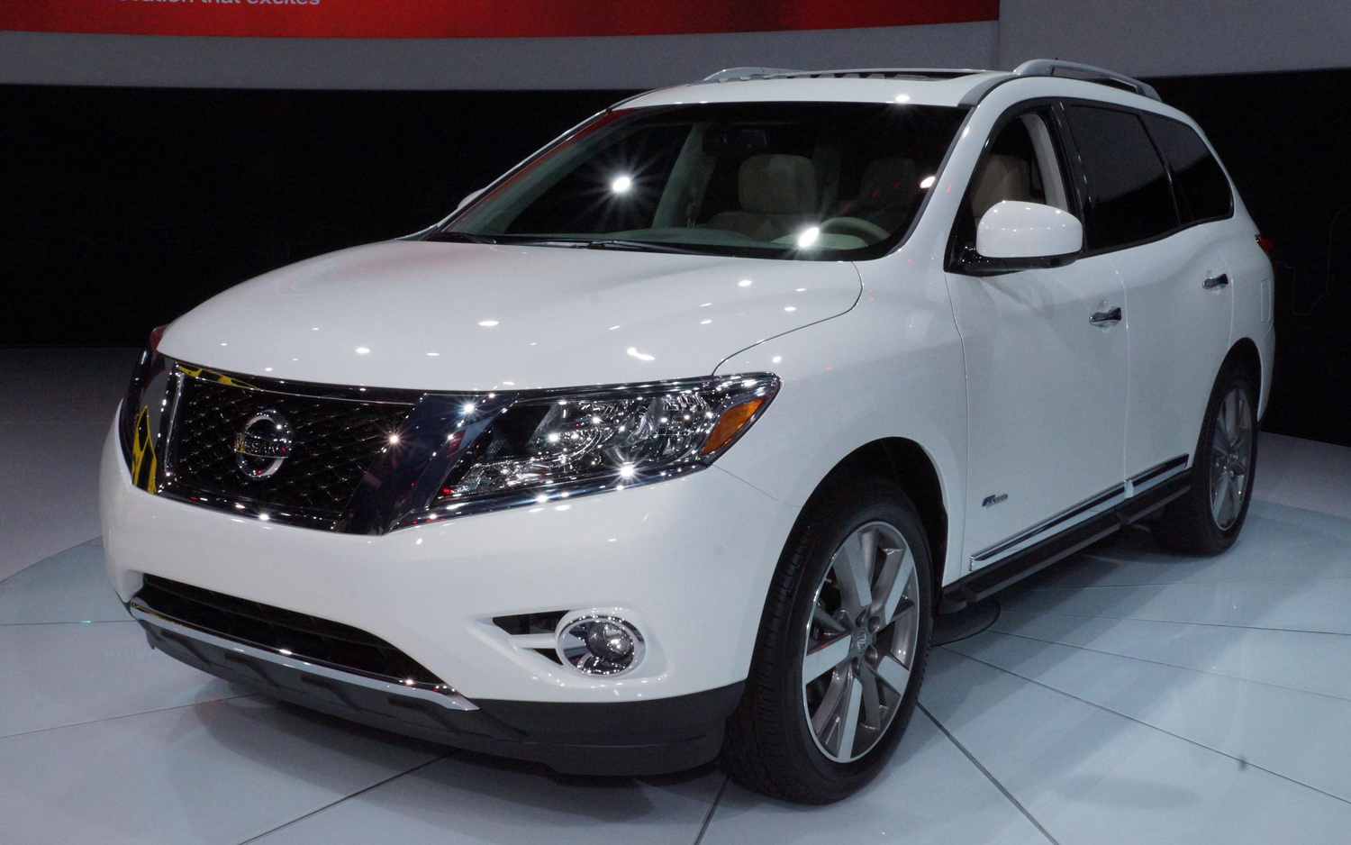 Nissan Pathfinder Advance 2027 SUV en República Dominicana