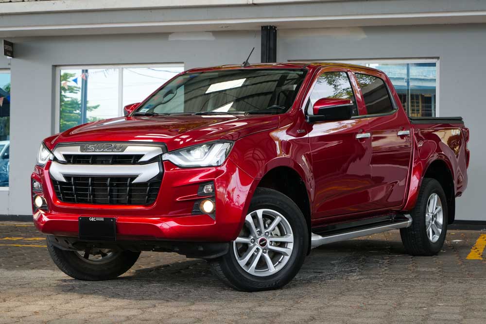 Isuzu DMAX modelo 2027 camioneta en República Dominicana