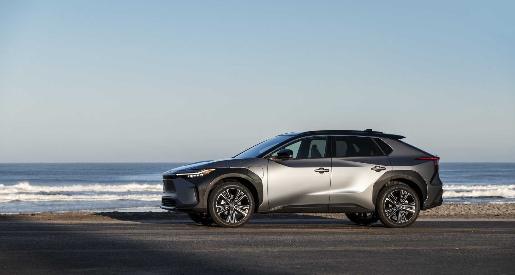 Toyota BZ4X 2027 vehículo eléctrico SUV en República Dominicana