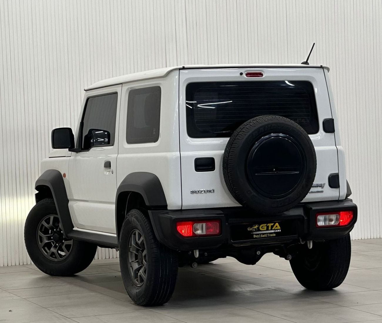 Suzuki Jimny GLX modelo 2027 SUV compacto
