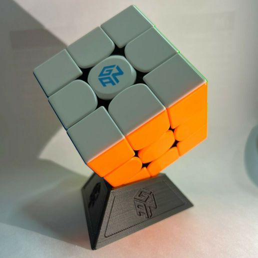 GAN Soporte para Cubo de Rubik en República Dominicana