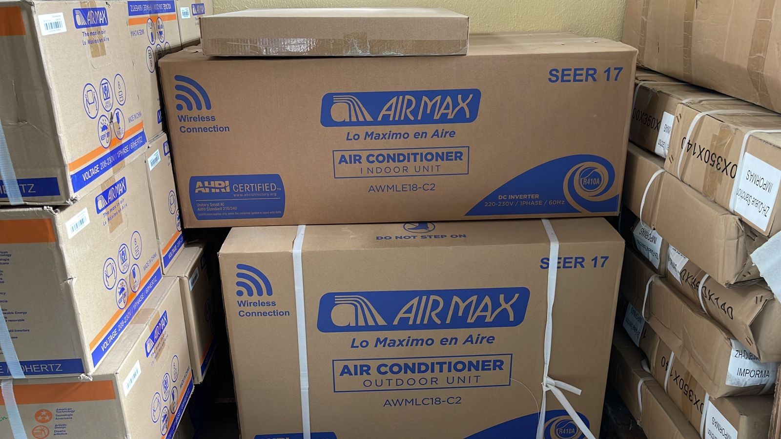 Aire acondicionado Airmax 18,000 BTU en excelente estado - NEGOCIABLE en República Dominicana