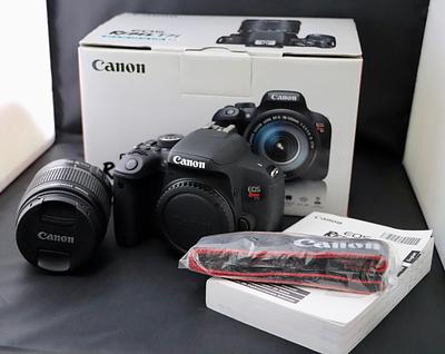 Canon EOS Rebel T7i cámara réflex digital en República Dominicana
