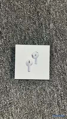Apple AirPods 4 Auriculares con Cancelación