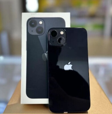 Apple iPhone 13 128GB Original Factory en República Dominicana