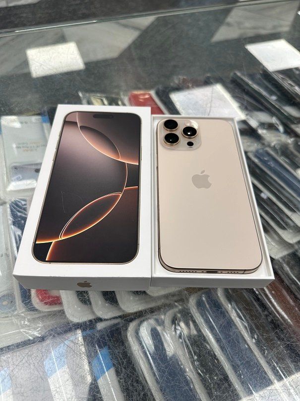 Apple iPhone 16 Pro Max 256GB Dorado en República Dominicana