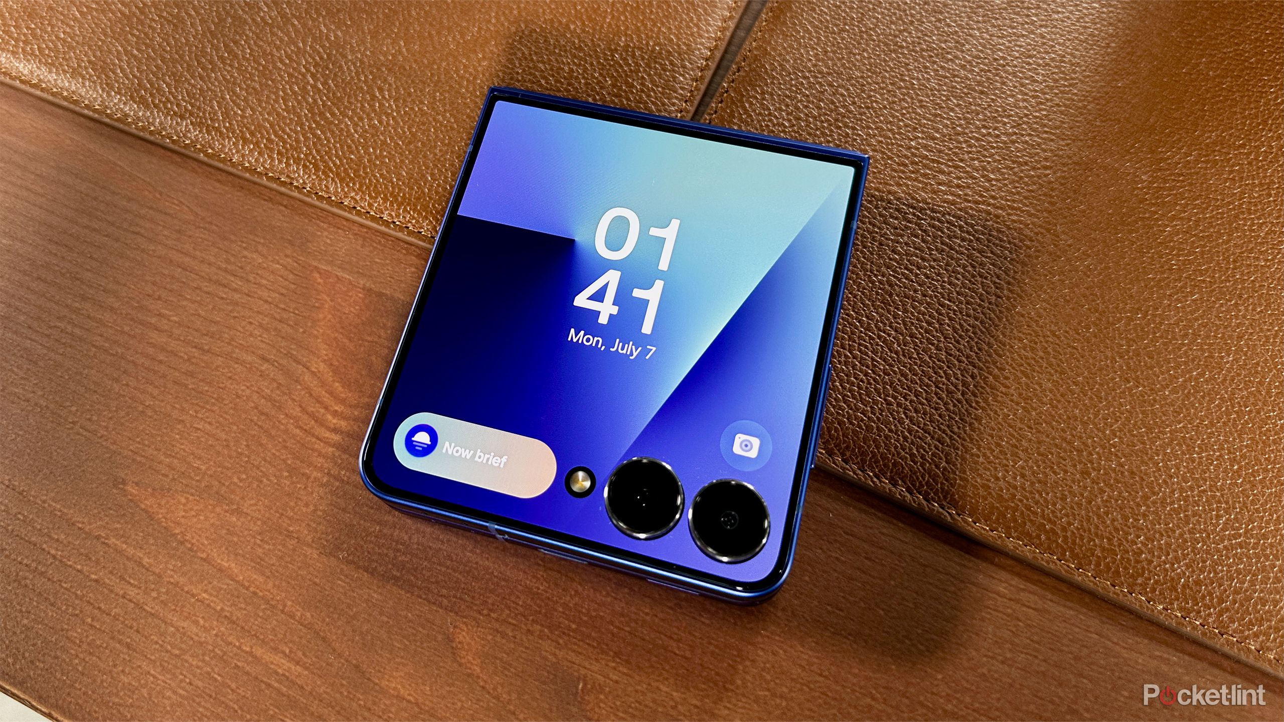 Samsung Galaxy Z Flip7 smartphone en República Dominicana