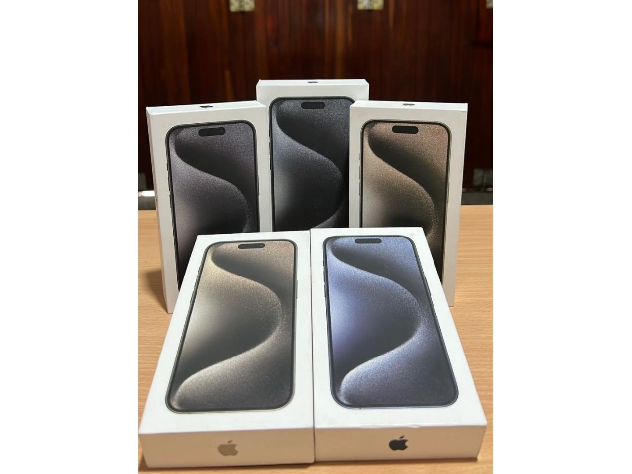 Apple iPhone 15 Pro 128GB Marrón en República Dominicana
