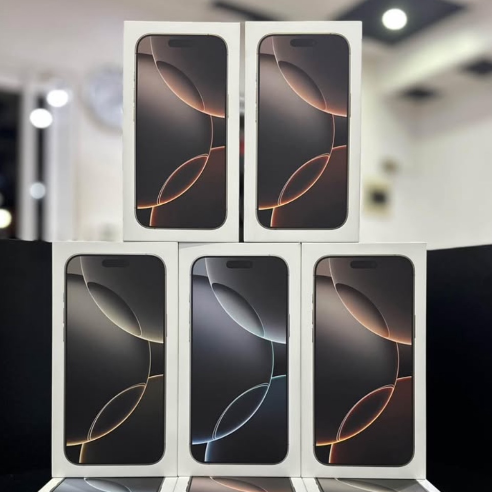 Apple iPhone 16 Pro Max 1TB eSIM