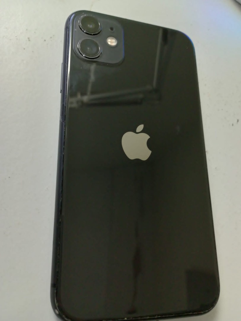 Apple iPhone 11 64GB Original Face ID en República Dominicana