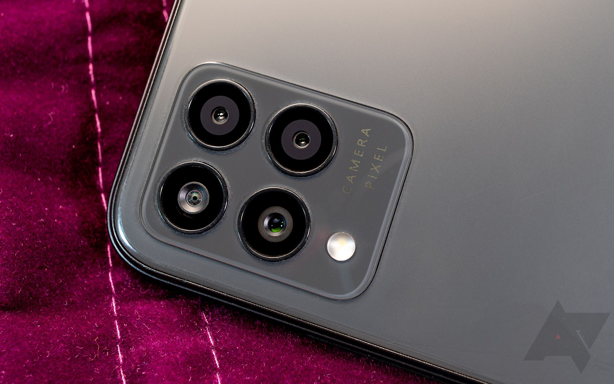 Revel 6 PRO Smartphone 128GB 6GB RAM en República Dominicana