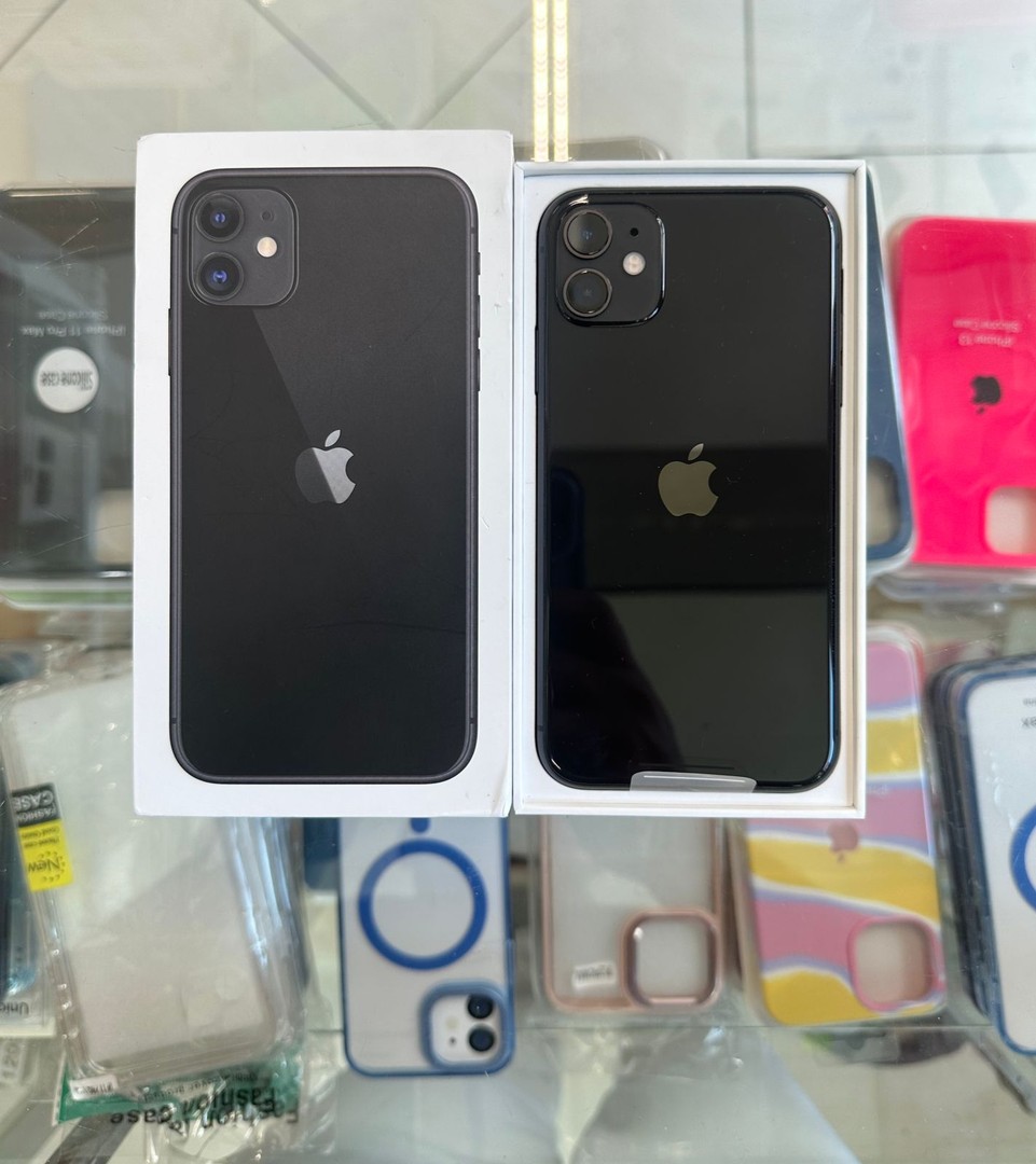 Apple iPhone 11 Negro 64GB Desbloqueado