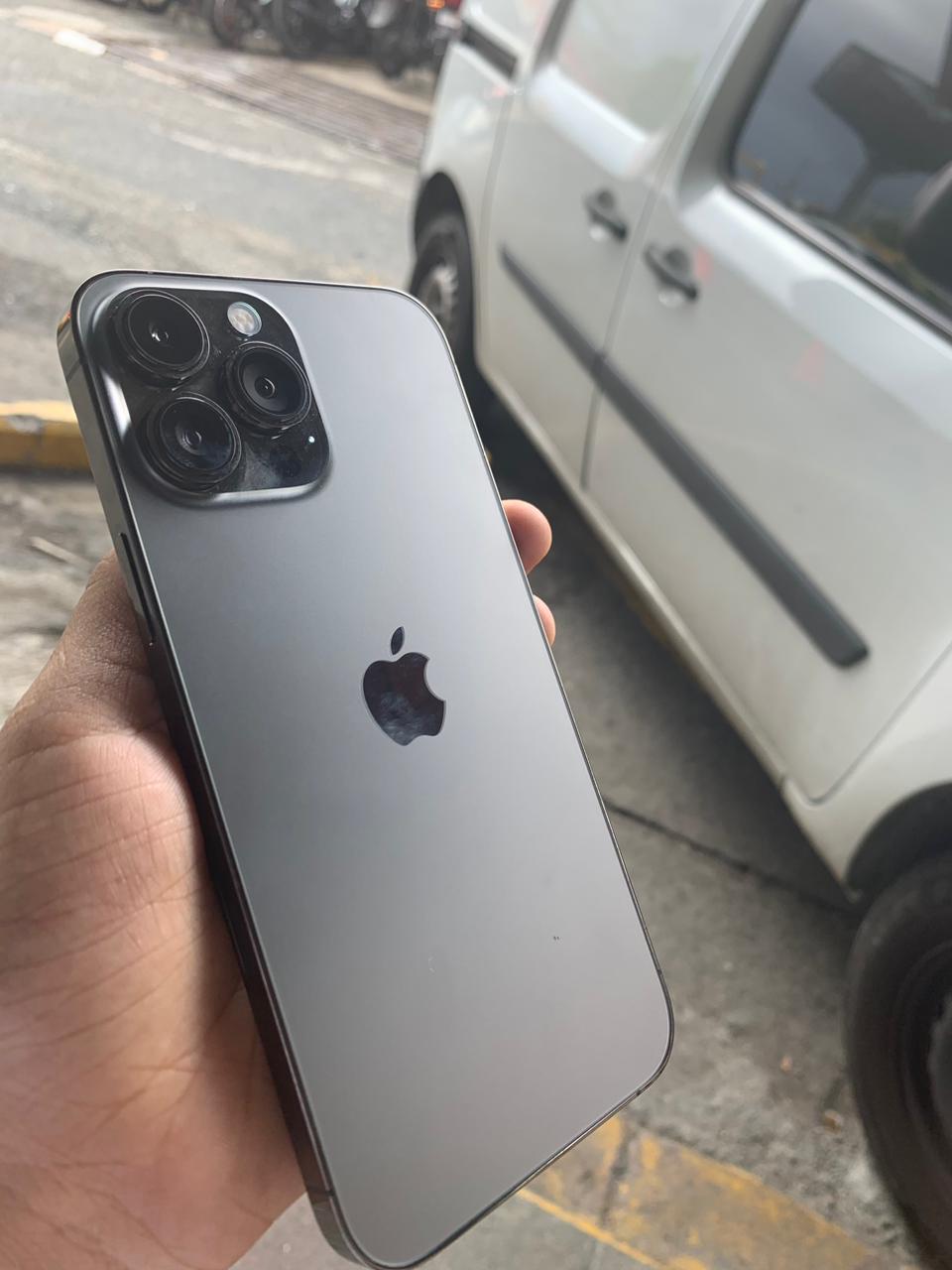 Apple iPhone 13 Pro Max 1TB Desbloqueado en República Dominicana