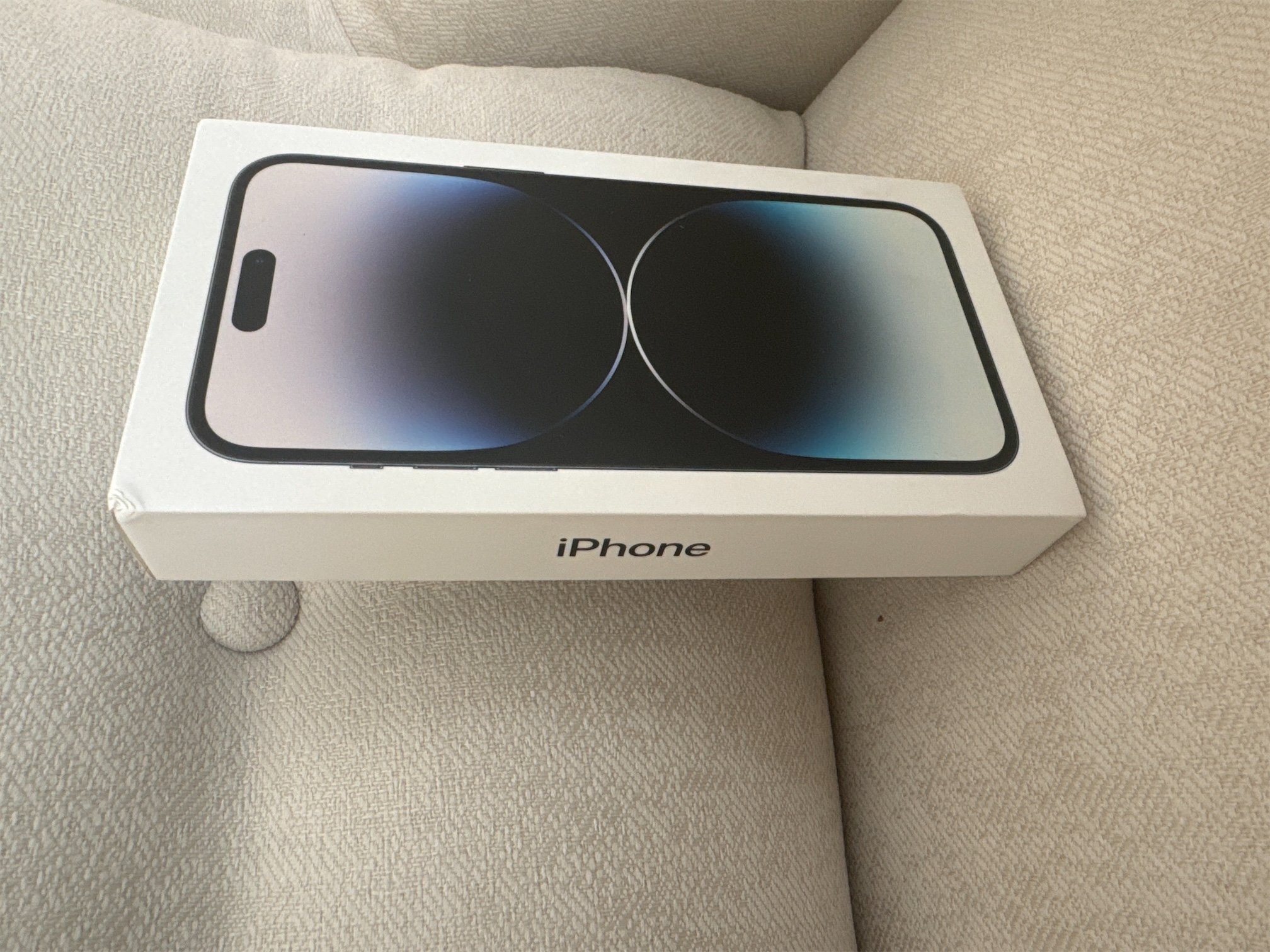 Vento iPhone 14 Pro Max smartphone
