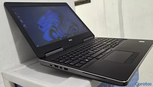 Laptop Dell Precision Gamer 17" con Procesador Intel Xeon 3.10GHz, 16GB RAM, SSD 256GB y Doble Tarjeta Gráfica