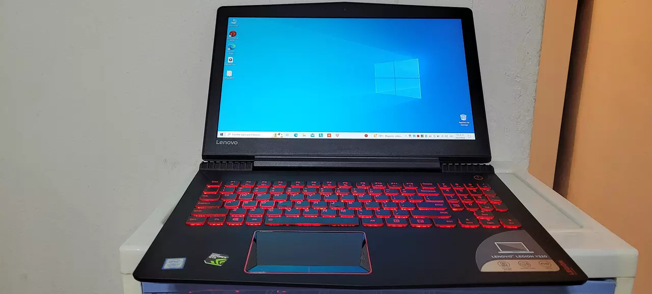 Laptop Lenovo ThinkPad P50 Gamer 17" Intel Core i7, 16GB RAM DDR4, SSD 1TB, Nvidia Quadro 4GB en República Dominicana