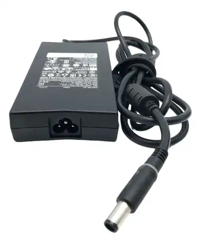 Cargador original Dell 90W 19.5V 4.62A con conector de 7.4mm en República Dominicana