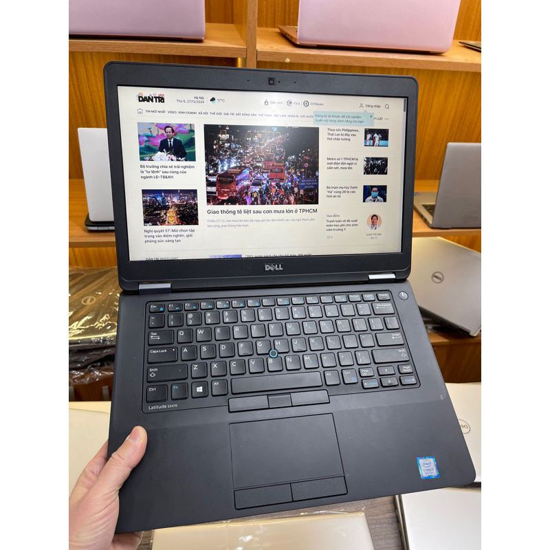 Laptop Dell Latitude 5470 de 14" con Intel Core i7 6ª Gen, 8GB RAM DDR4 y SSD 256GB Full HD