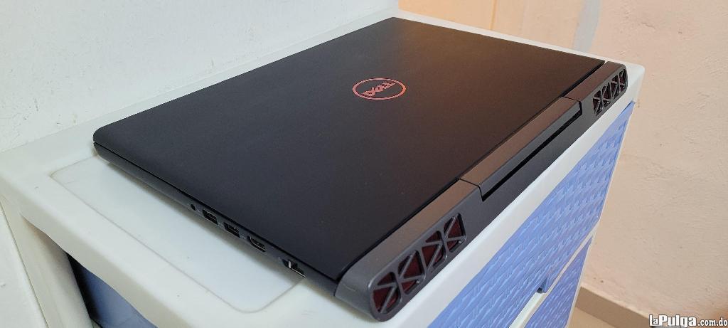 Laptop Dell Latitude 6540 de 17" con Intel Core i7, 16GB RAM y SSD 512GB, Doble Tarjeta Gráfica en República Dominicana