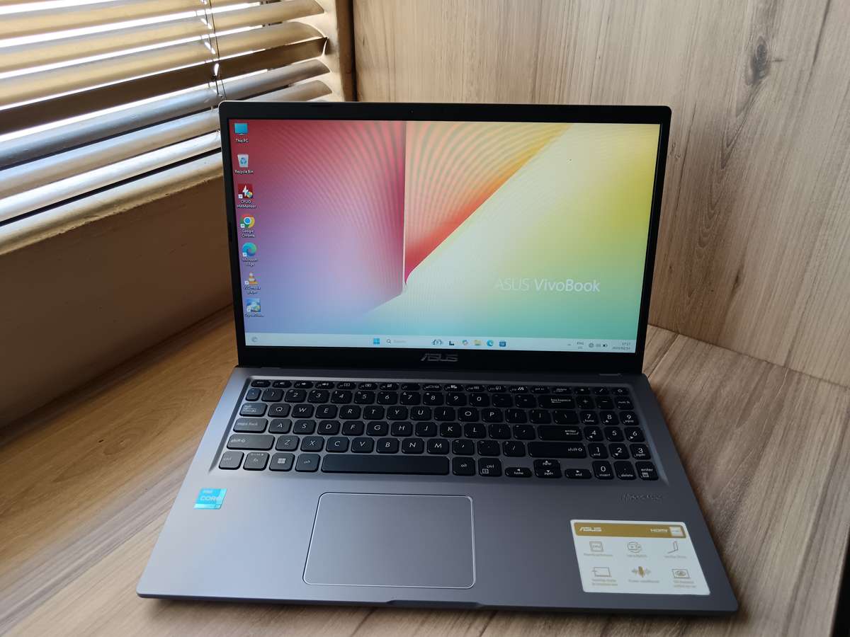 Laptop Asus VivoBook X515E con Procesador Intel i5-1135G7
