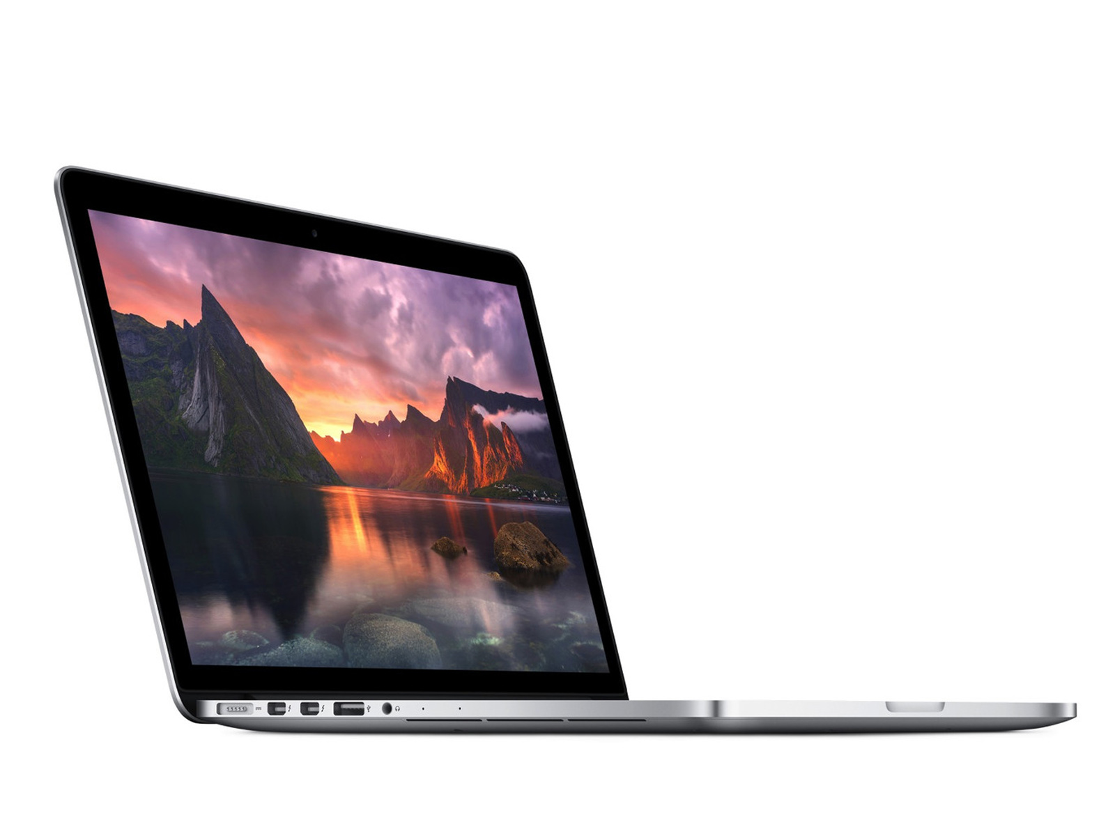 MacBook Pro 2015 con procesador Intel Core i7 Quad-Core 2.5 GHz en República Dominicana