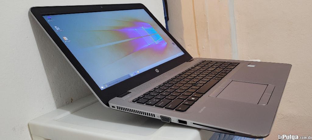 Laptop HP ProBook 650 G2 de 17" con Intel Core i5 6ª Gen, 8GB RAM DDR4 y SSD 256GB