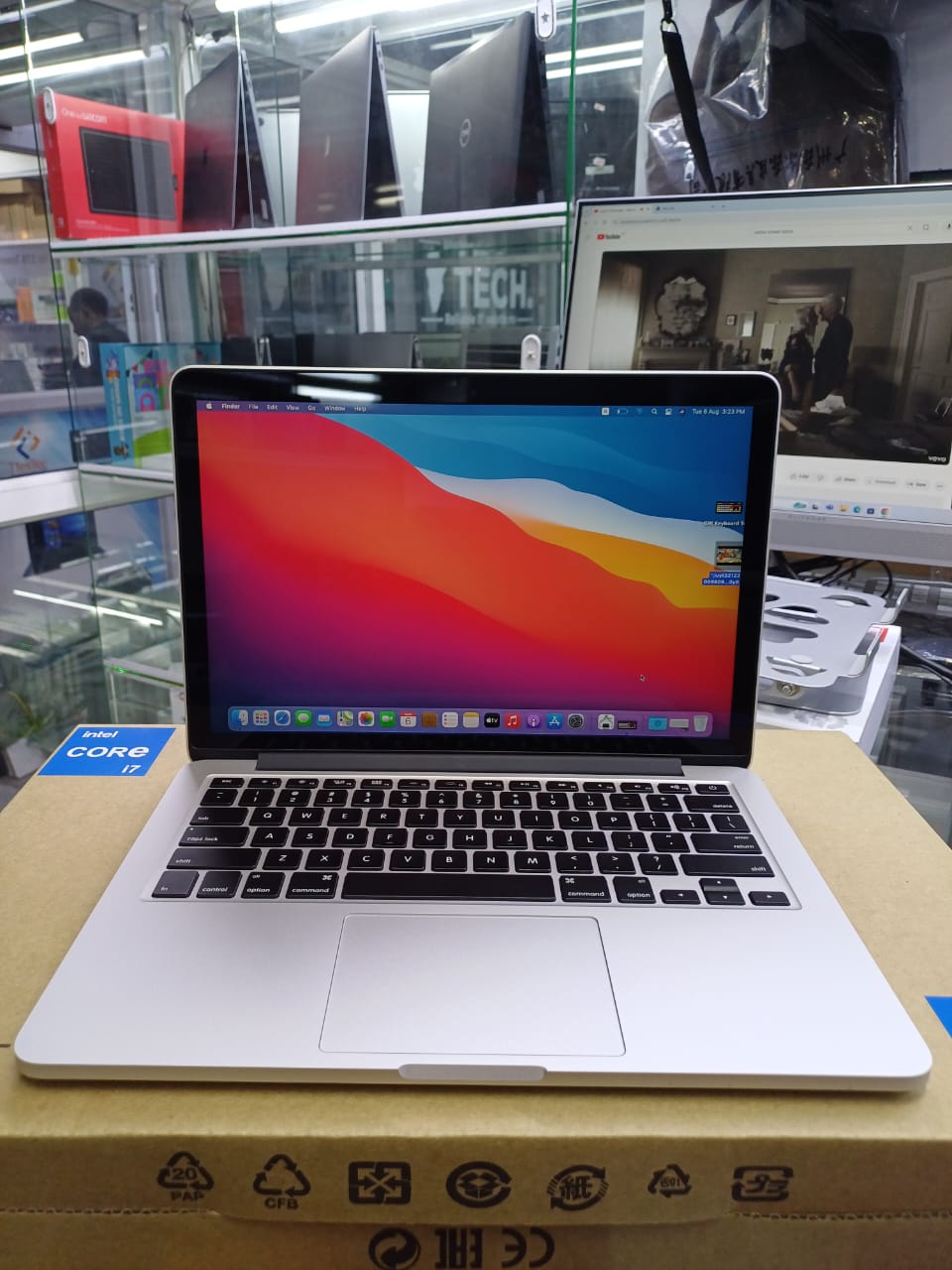 Apple MacBook Pro A1502 2015, Core i5 2.7GHz, 16GB RAM, 256GB SSD, macOS Monterey, Incluye cargador
