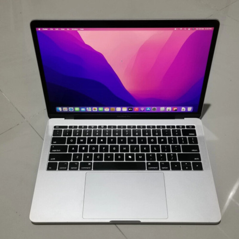 Portátil Apple MacBook Pro 2017 - Rendimiento Profesional en República Dominicana