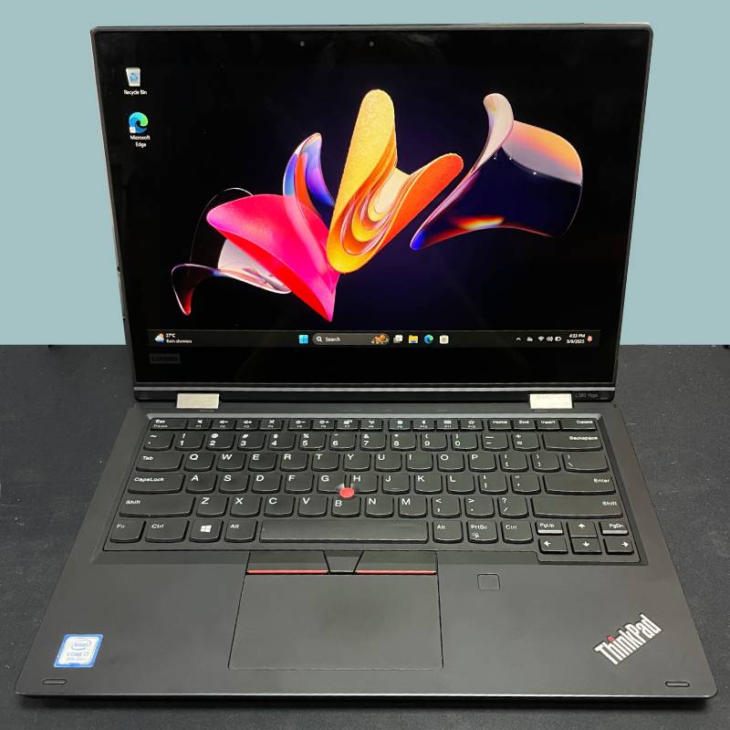 Lenovo ThinkPad L380 Yoga 2 en 1 con procesador Intel Core i7