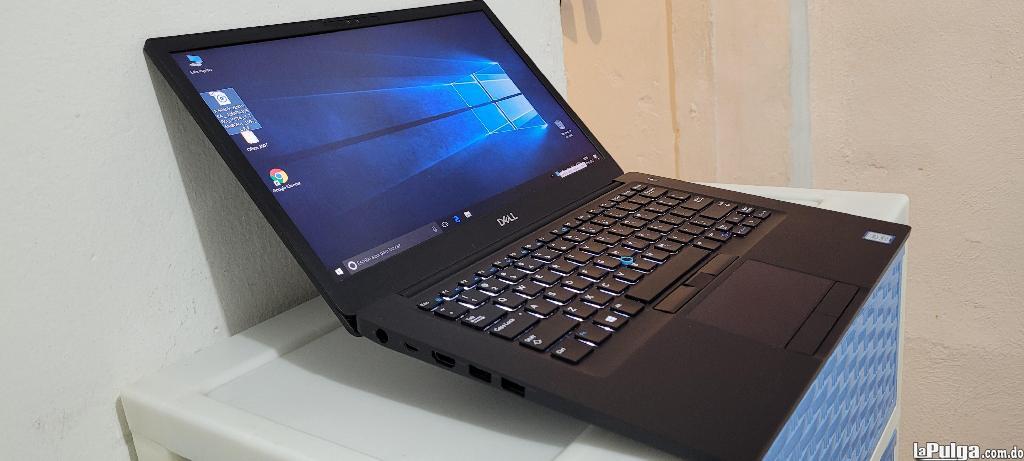 Laptop Dell 5470 Slim 14" Core i7 6ª Gen, 16GB DDR4, SSD 256GB, Video Intel HD 530 8GB en República Dominicana