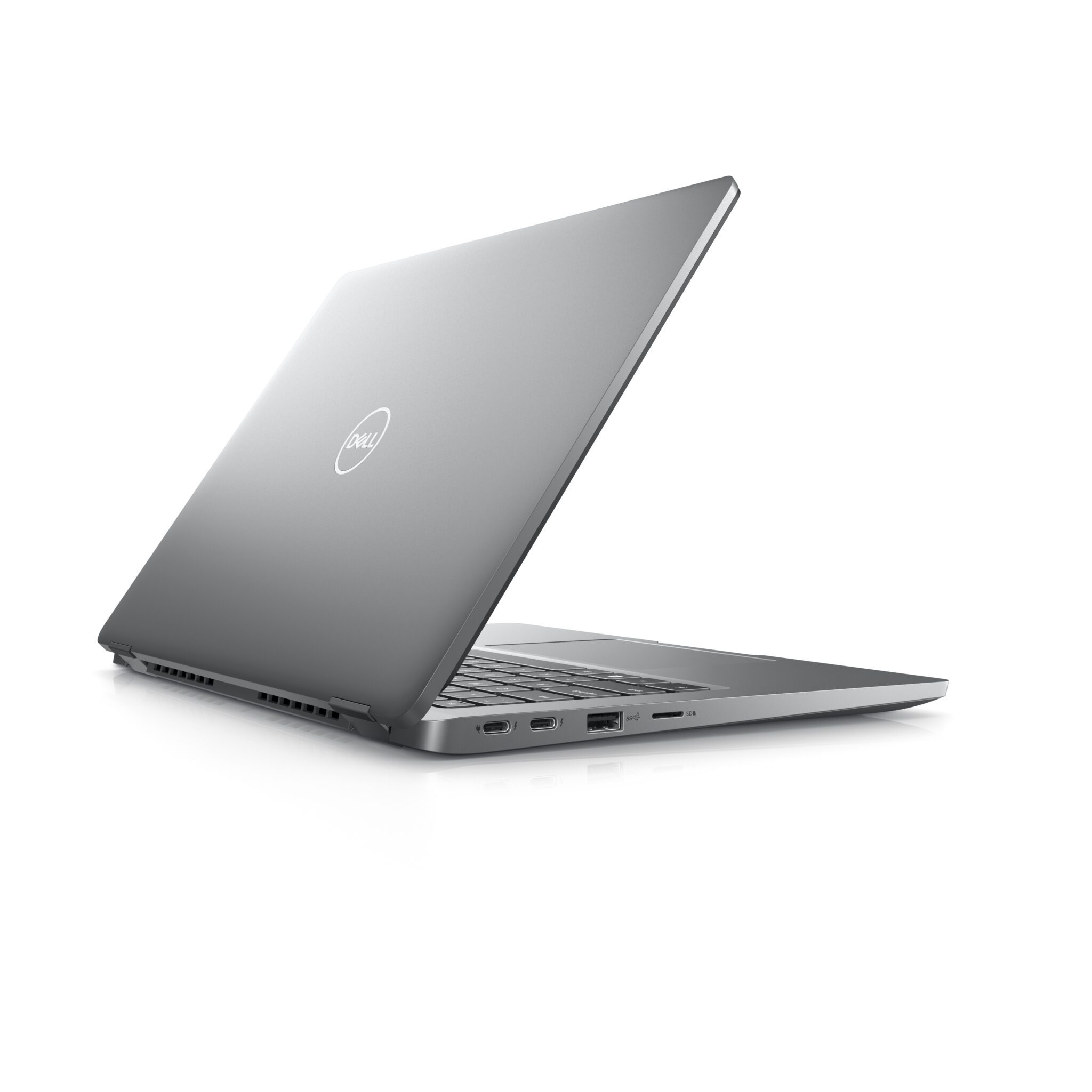 Laptop Dell 5510 de 17" con Intel Core i5 de 10ª generación, 16GB RAM DDR4, SSD 512GB y video dedicado 8GB en República Dominicana