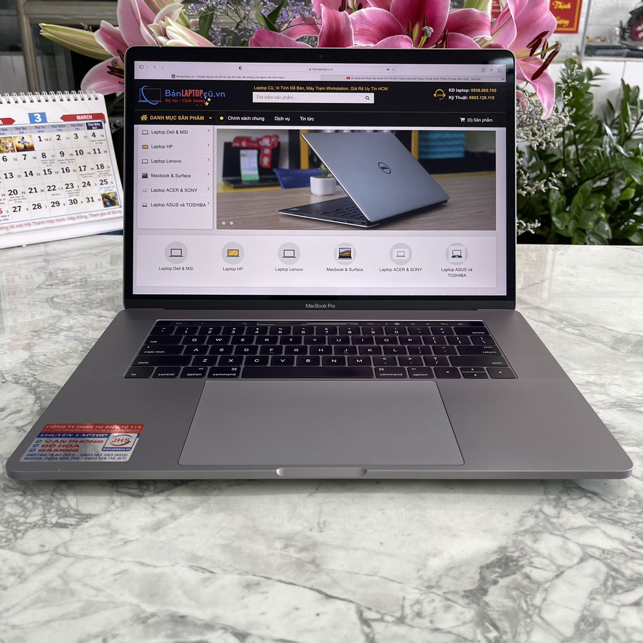MacBook Pro Retina 15" 2018 Core i7 16GB RAM DDR4 512GB SSD Touch Bar en República Dominicana