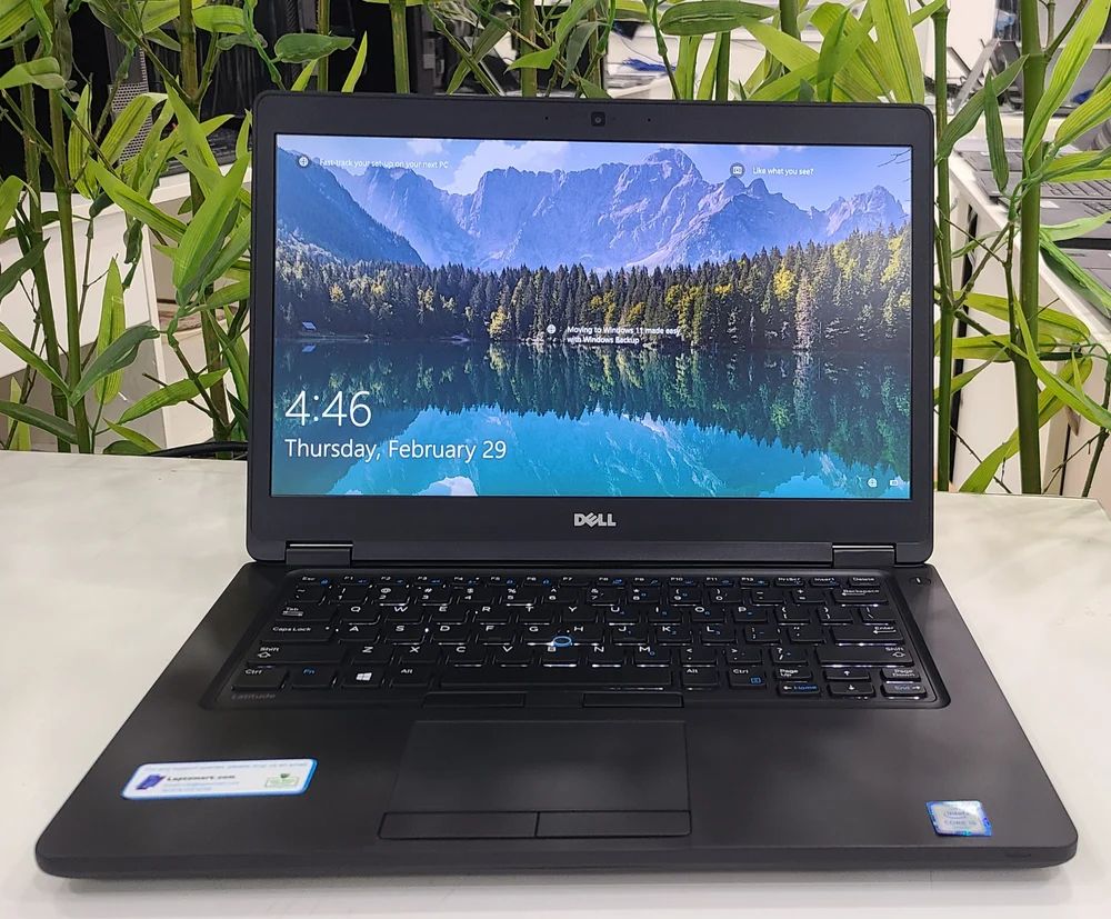 Portátil Dell Latitude 5480 de 7ª generación con procesador Intel Core i5