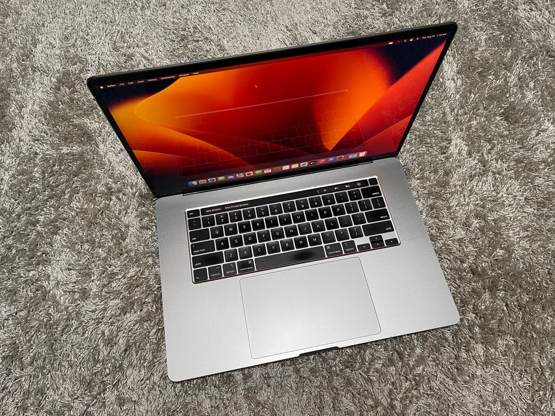 MacBook Pro 16" 2019 con procesador Core i9, 16GB de RAM y SSD de 1TB en República Dominicana