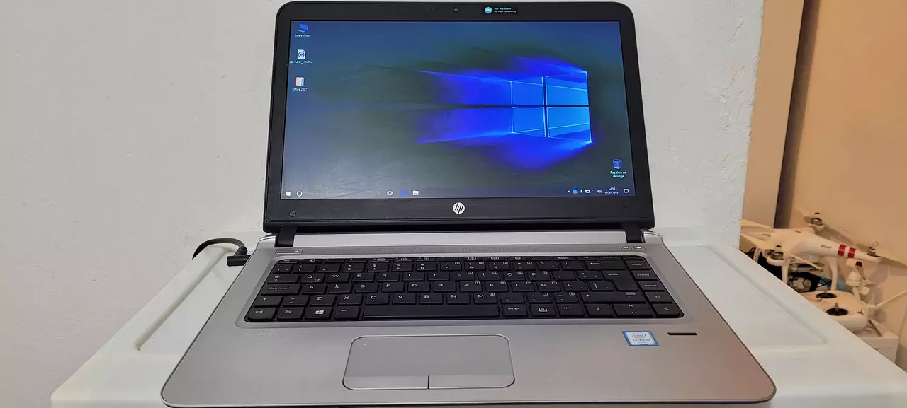 Laptop HP EliteBook 14" con Intel Core i5 de 6ª gen, 8GB RAM DDR4 y SSD 128GB + HDD 320GB, pantalla Full HD en República Dominicana