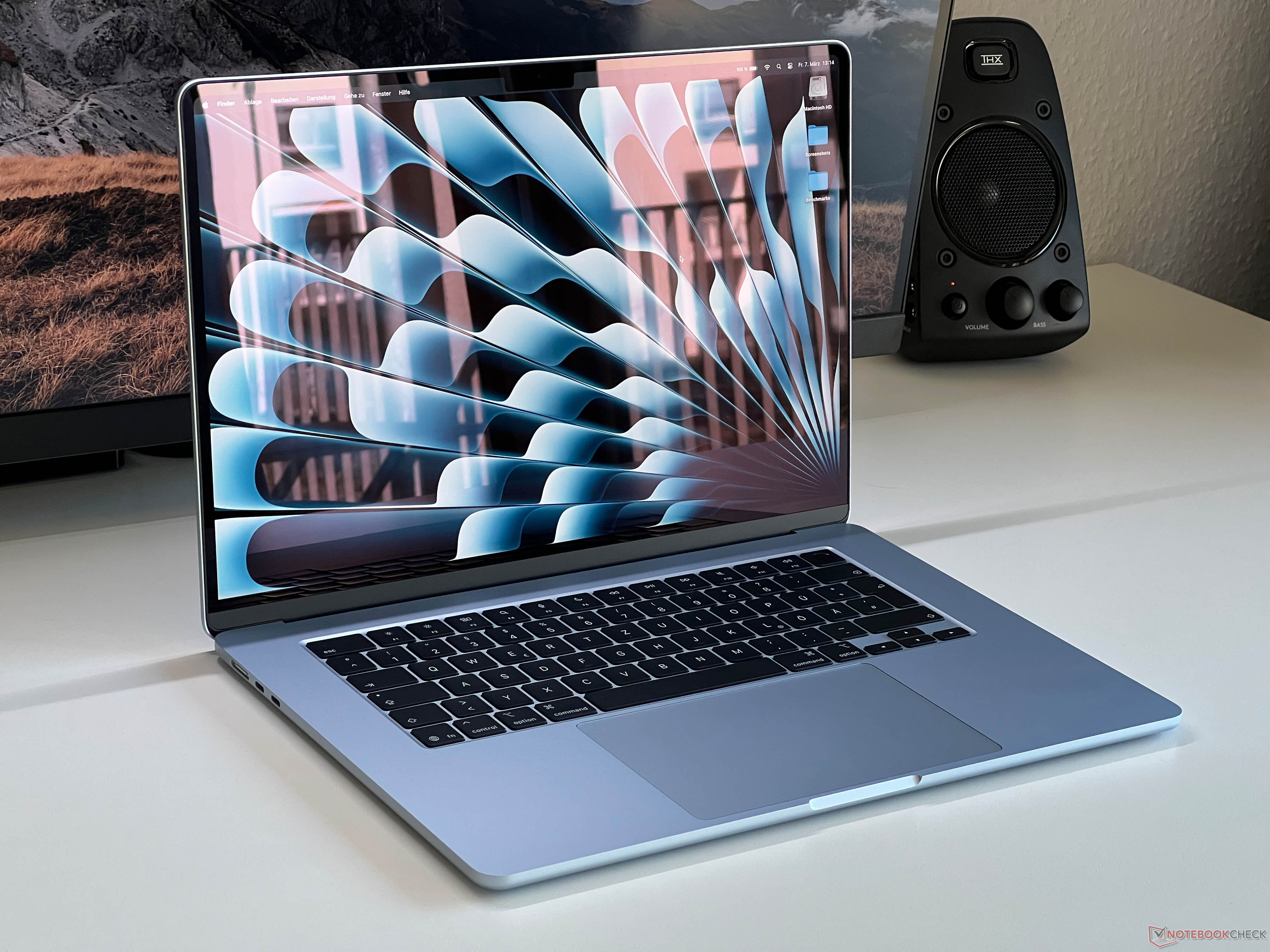 MacBook Air M4 de 15" con 256GB y 16GB RAM