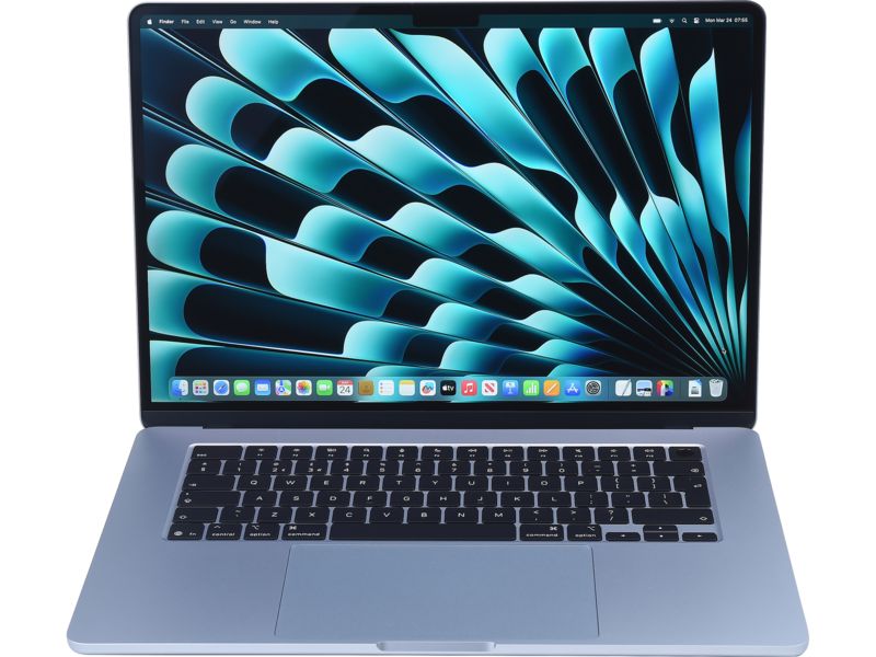 MacBook Air M4 de 15" con 256GB y 16GB RAM en República Dominicana