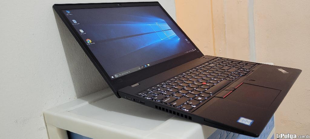 Laptop Lenovo ThinkPad E560 17" Core i7 6ª Gen, 16GB RAM, SSD 512GB, Video Dedicado 8GB en República Dominicana