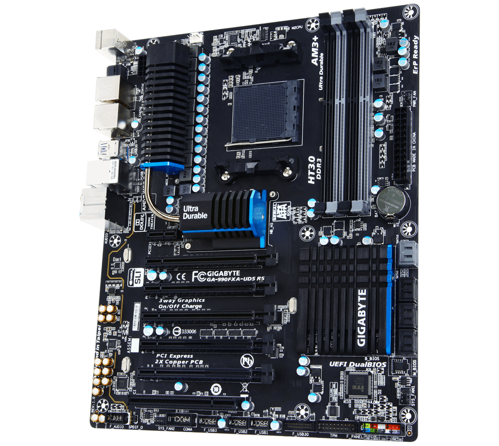 Placa Madre Gigabyte GA-990FXAUD5 con Ranuras AGP, PCI y PCI Express