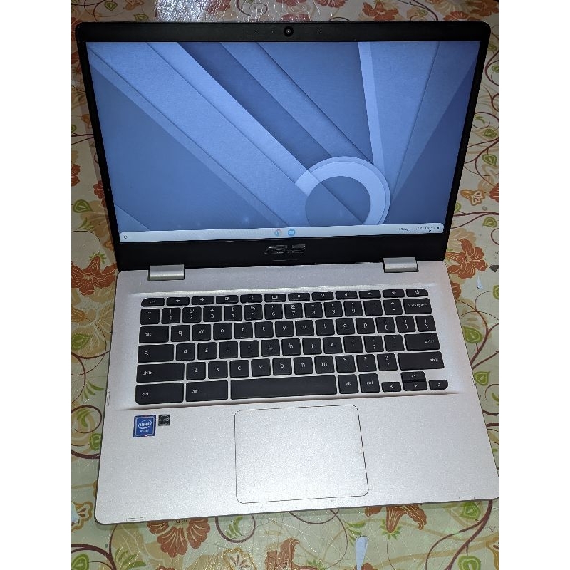 Portátil ASUS Chromebook C423N con sistema Chrome OS actualizado en República Dominicana