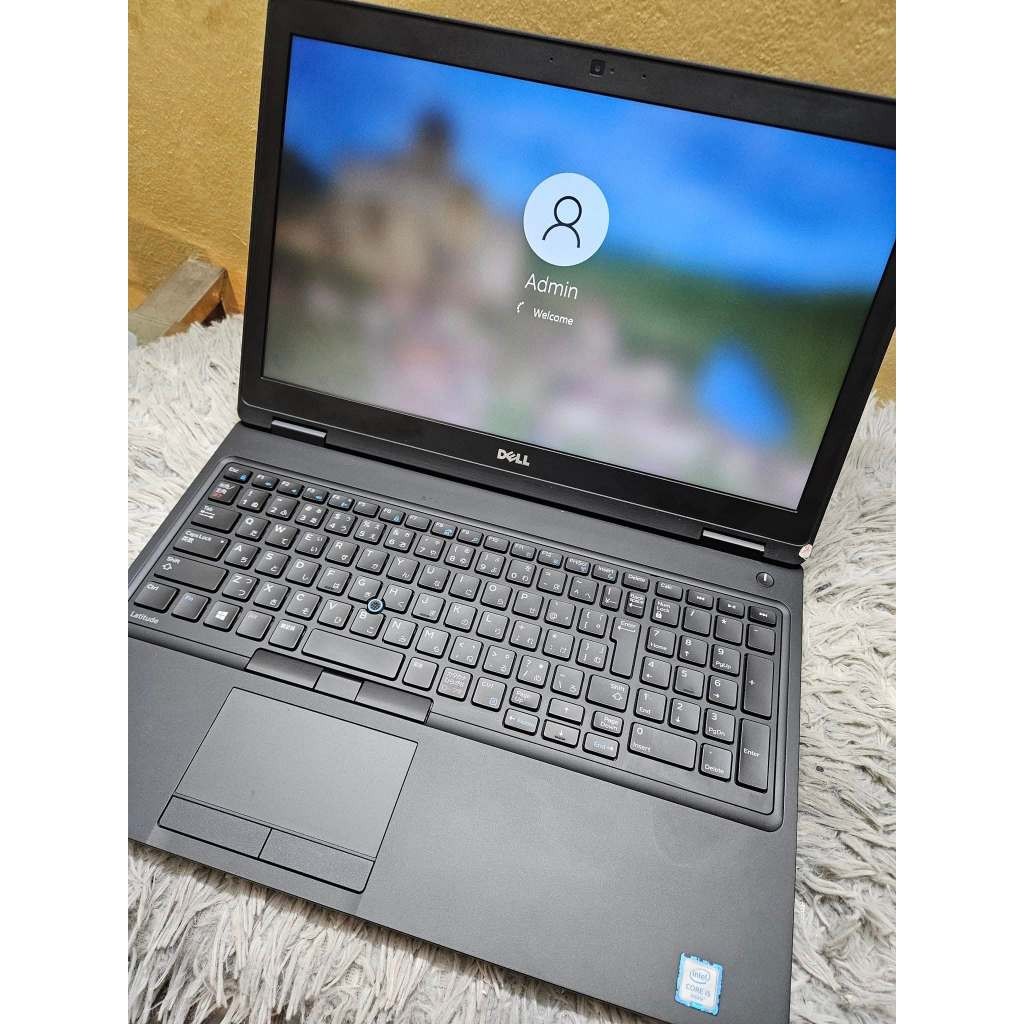 Laptop Dell Inspiron 5570 de 17" con procesador Intel Core i5 6ª Gen, 8GB RAM DDR4 y SSD 256GB en República Dominicana