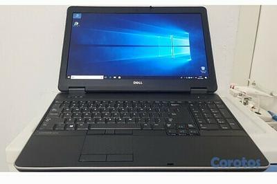 Portátil Dell Latitude 6540 de 17" con Intel Core i7, 16GB RAM, SSD 512GB y Doble Tarjeta Gráfica