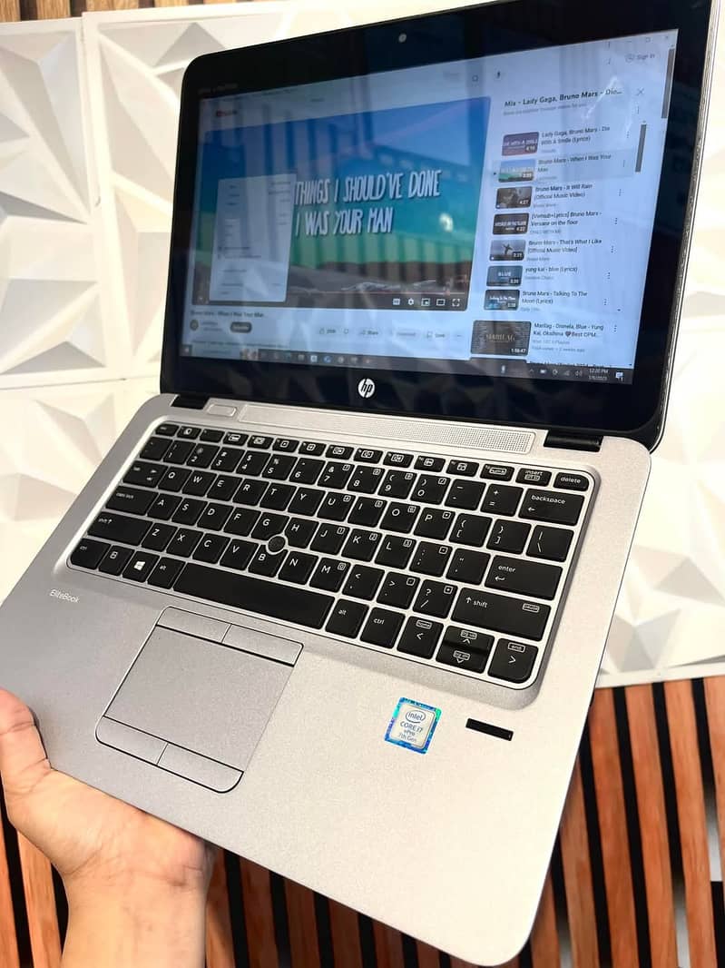 Computadora HP con 8GB RAM, procesador i5 1.7 GHz y disco duro de 750 GB en República Dominicana