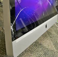 iMac M4 con pantalla funcional y cristal roto en República Dominicana